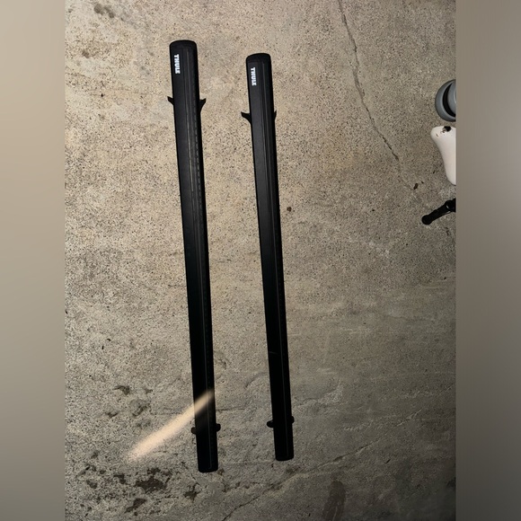 Thule roof rack system. In excellent condition. Black in color. 5 ft rack. - Picture 1 of 2